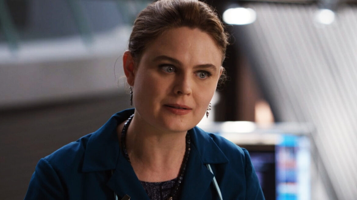 Why Emily Deschanel Won't Star In A Show Like Bones Ever Again